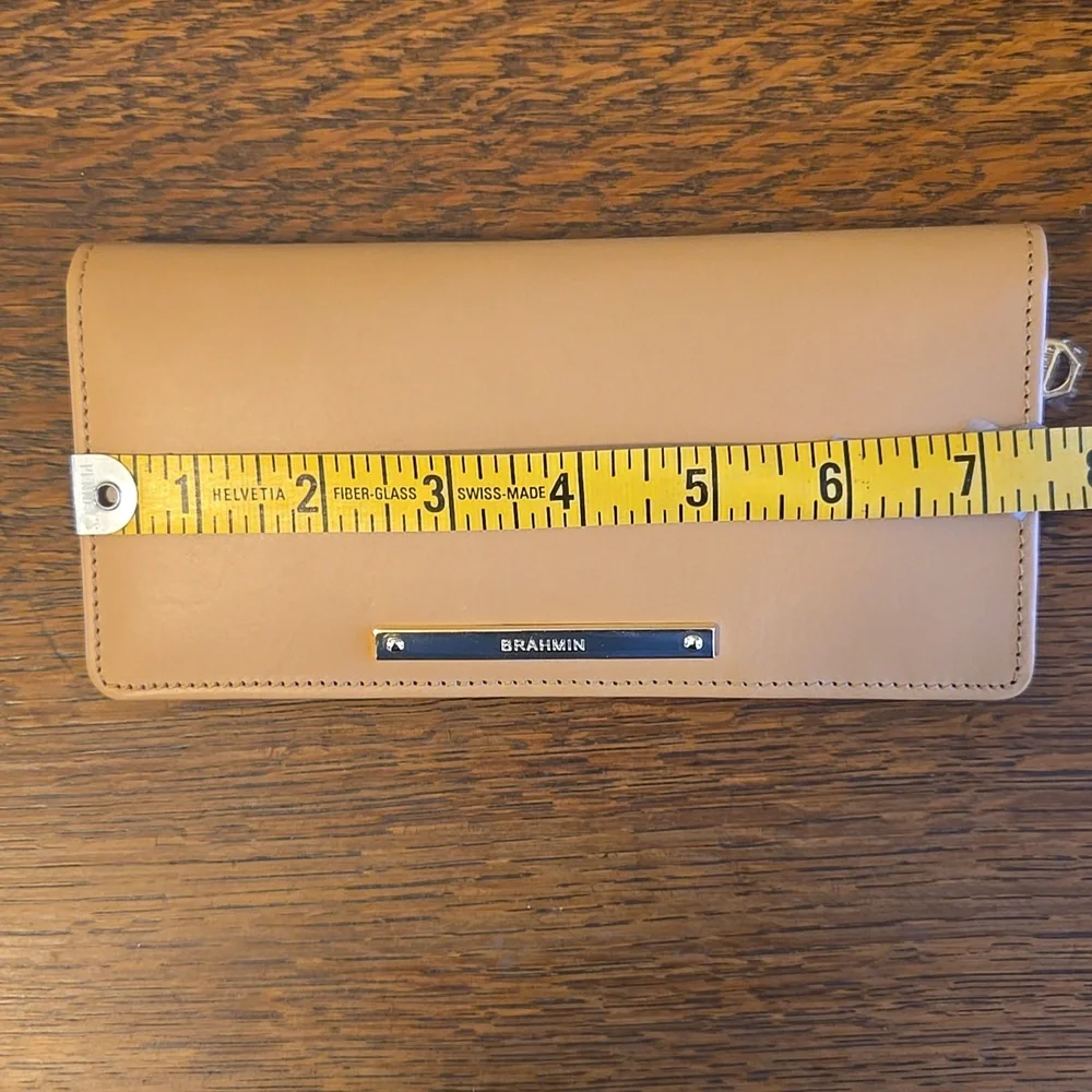 Brahmin Ady Wallet In Creme Talitha Leather NWOT - Picture 11 of 16